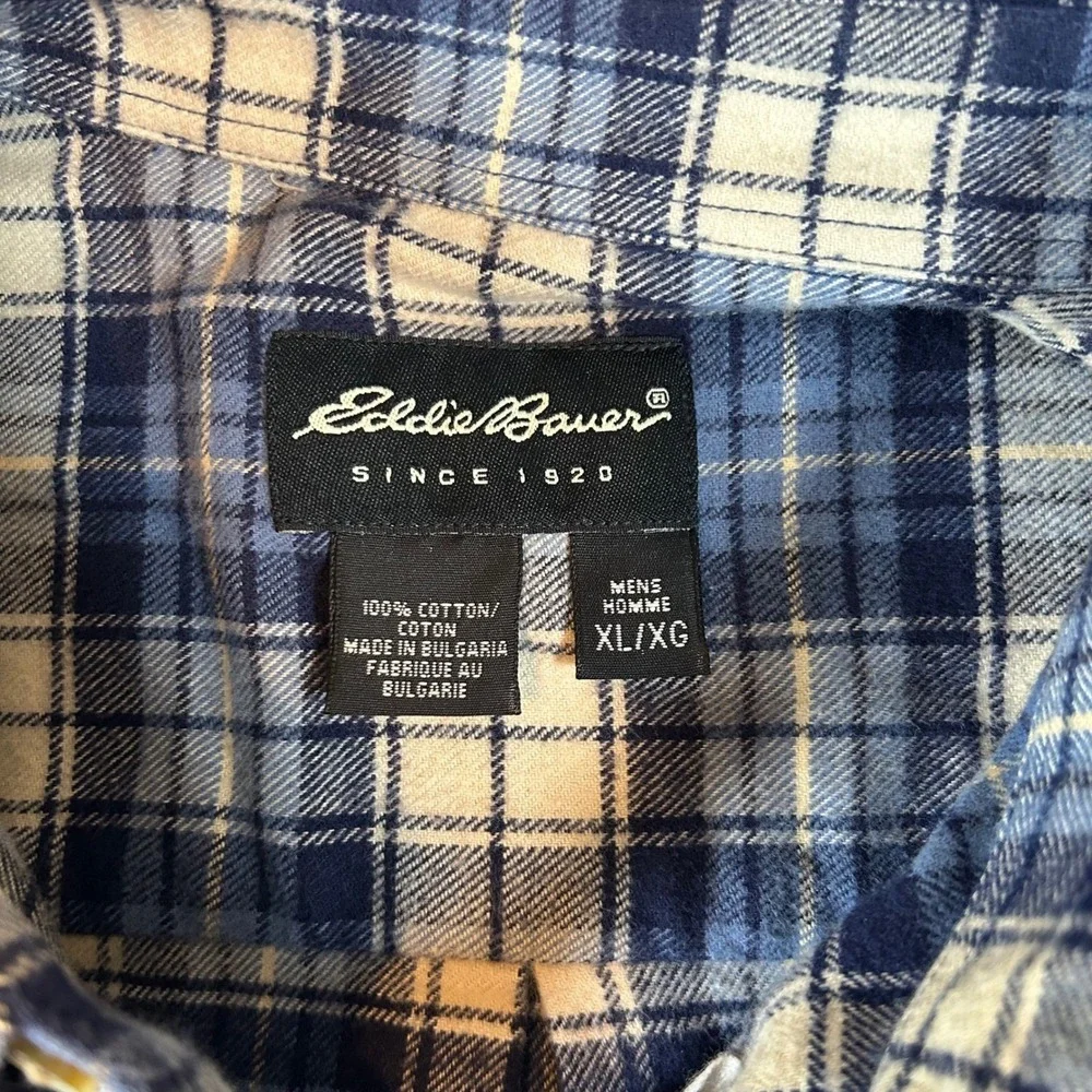 Eddie Bauer Mens Plaid Flannel Button Down Shirt Long Sleeve Pocket Blue XL - Picture 2 of 5